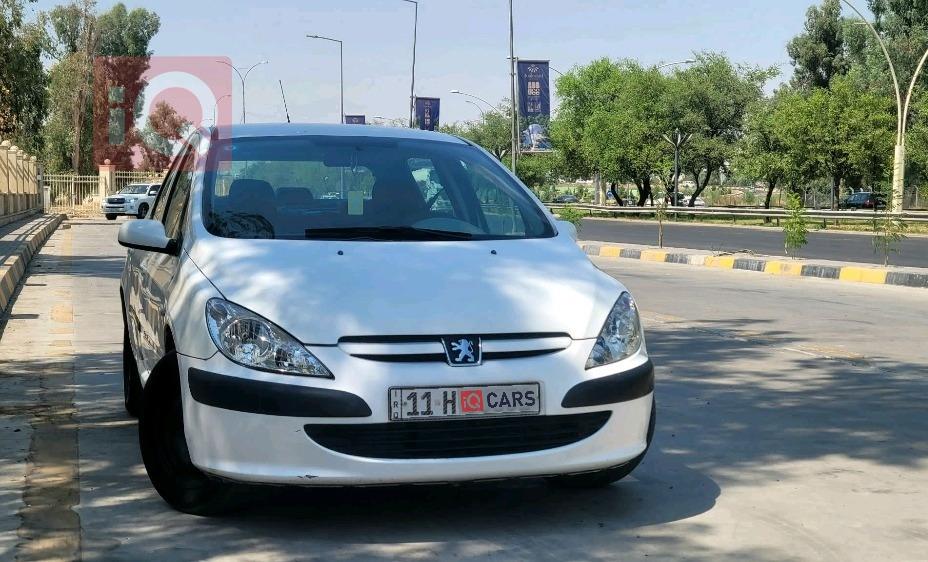 بيجو 307